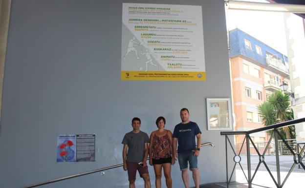 Instalados paneles con consejos para ser buen espectador en eventos deportivos