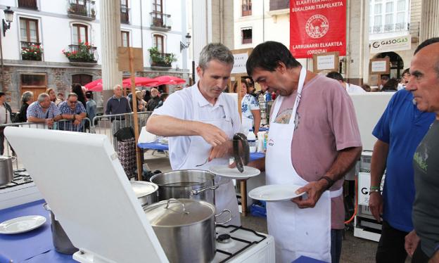 Morcilla del Goierri y cita en la Arboleda