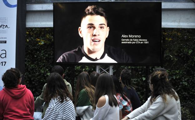 Un millar de alumnos vascos han visto los vídeos sobre el terrorismo en Euskadi