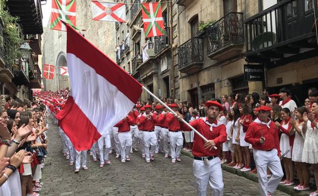 La calle Mayor vibra como nunca