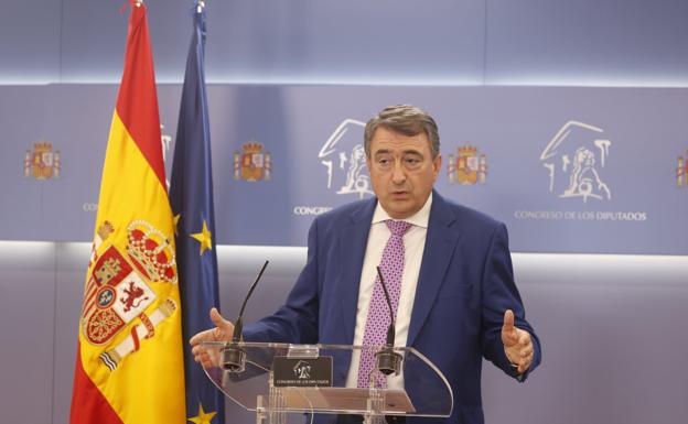 PNV y Bildu condicionan su apoyo final al impuesto a las eléctricas y banca a que se recaude en Euskadi