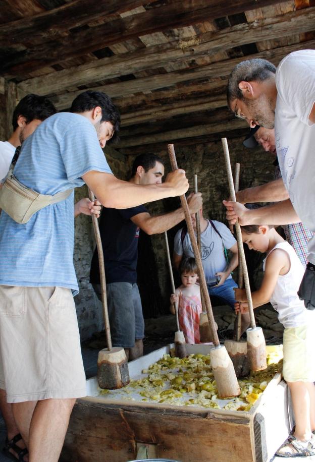 Bisitari atzerritarrak % 72 gehitu dira uda honetan Igartubeiti Museoan