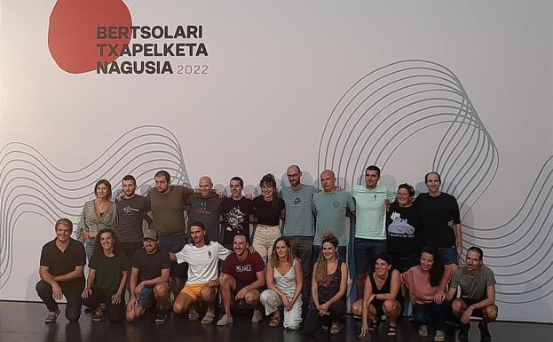 Piztu da Bertsolari Txapelketa Nagusiaren hasierako suziria