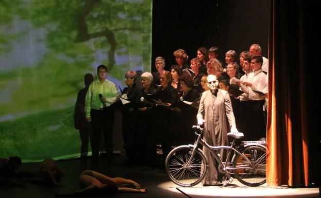 El musical 'Hazia' se estrena con éxito en Arrasate