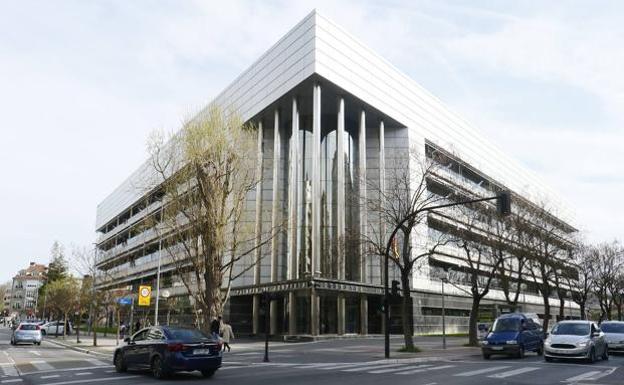 Investigan a un trabajador de un centro foral alavés por «abusar sexualmente» de una menor tutelada