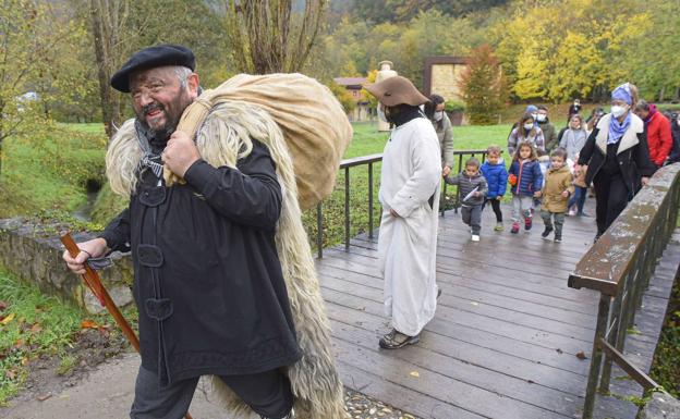 Ya están a la venta las entradas para ver a Olentzero y Mari Domingi en Mirandaola