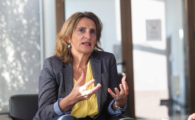 La ministra Teresa Ribera no da por enterrada la conexión por Barcelona