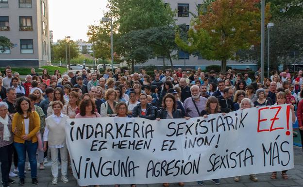 Protesta en Riberas de Loiola por la agresión sexual a una menor