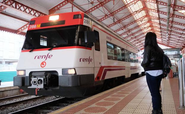 El PSE pide incluir el tren transfronterizo San Sebastián-Bayona en los Presupuestos Generales de 2023