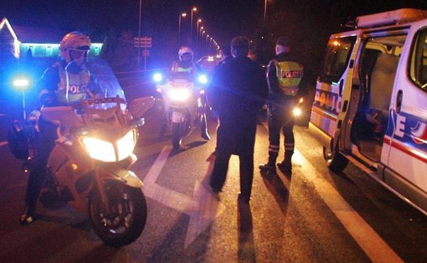 Un vehículo a la fuga arrolla a cinco policías en Anglet