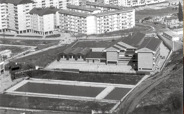 Un trayecto por los 50 años de vida del instituto Ipintza, en imágenes desde mañana