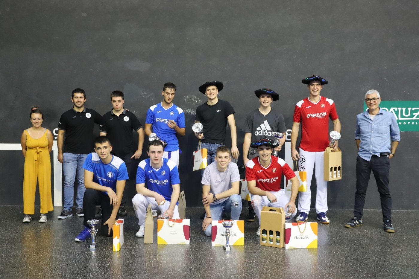 Iker Egiguren y Ekain Lizeaga ganan en Oñati