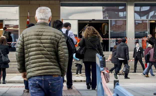 LAB critica a ELA por anunciar huelgas en el sector público de forma unilateral