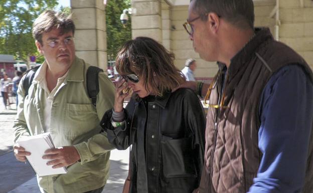 María León niega «haber agredido a nadie» y asegura ser «víctima de un abuso policial»