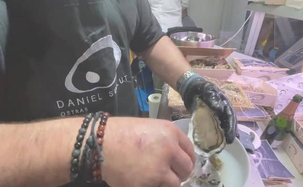 El arte de abrir y consumir ostras