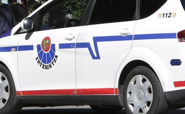 Tres detenidos en Donostia con un coche robado en Getxo
