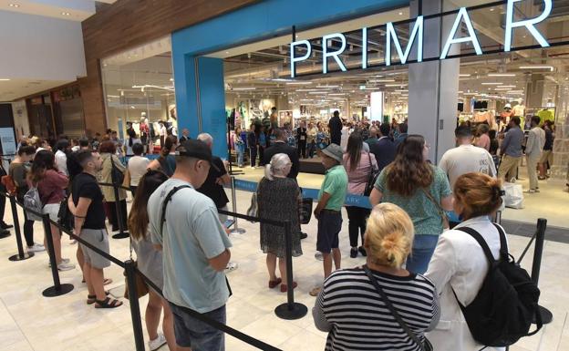 Primark atrae a 100.000 personas en sus primeras dos semanas