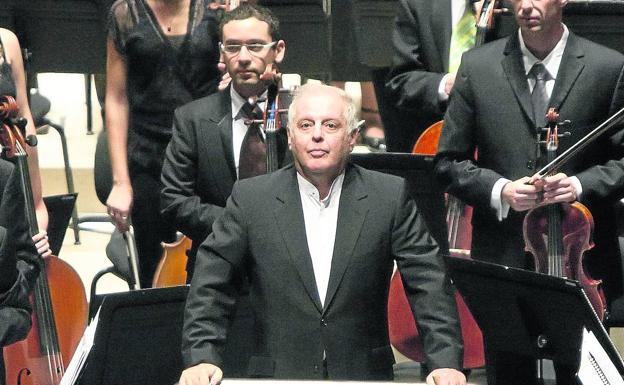 Barenboim se retira de la dirección de orquesta por una enfermedad neurológica