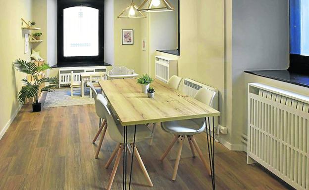 Las visitas de hijos a padres investigados por maltrato se mantienen tras la reforma legal