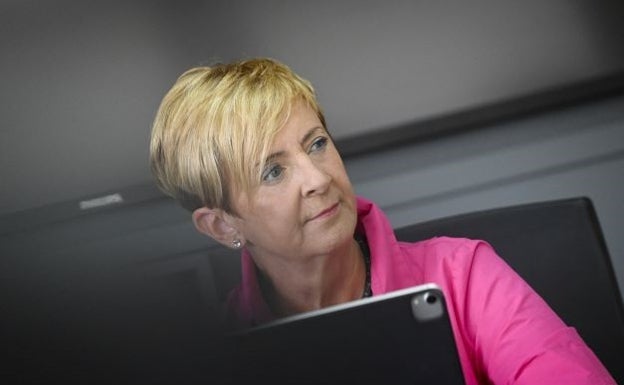 Tapia alza la voz ante la «tardanza» de los fondos europeos