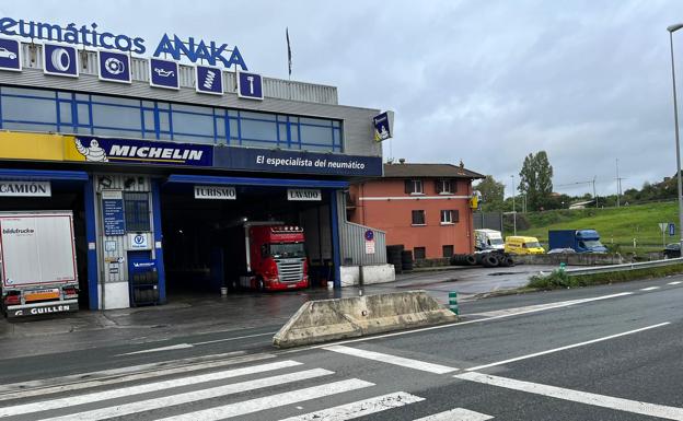 Investigan la muerte de un hombre atropellado en Irun cerca de un local de alterne