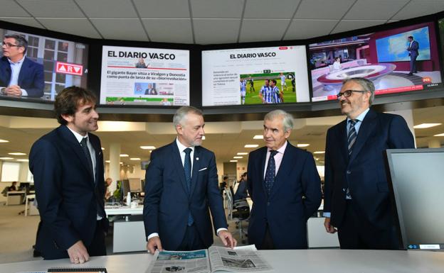 El lehendakari visita la nueva sede de El Diario Vasco