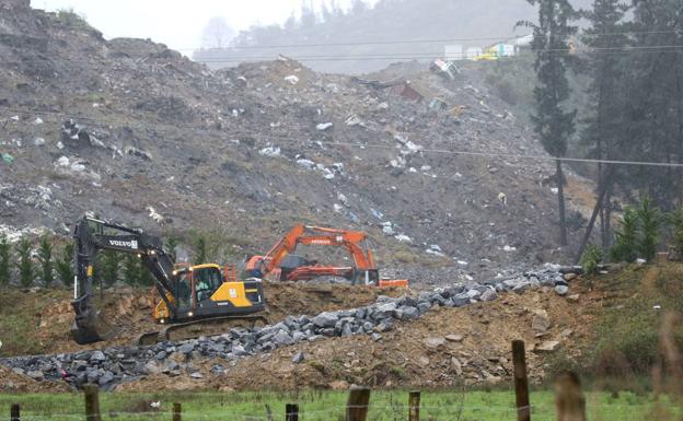 Trabajo multa con 300.000 euros a Verter Recycling, la empresa del vertedero de Zaldibar