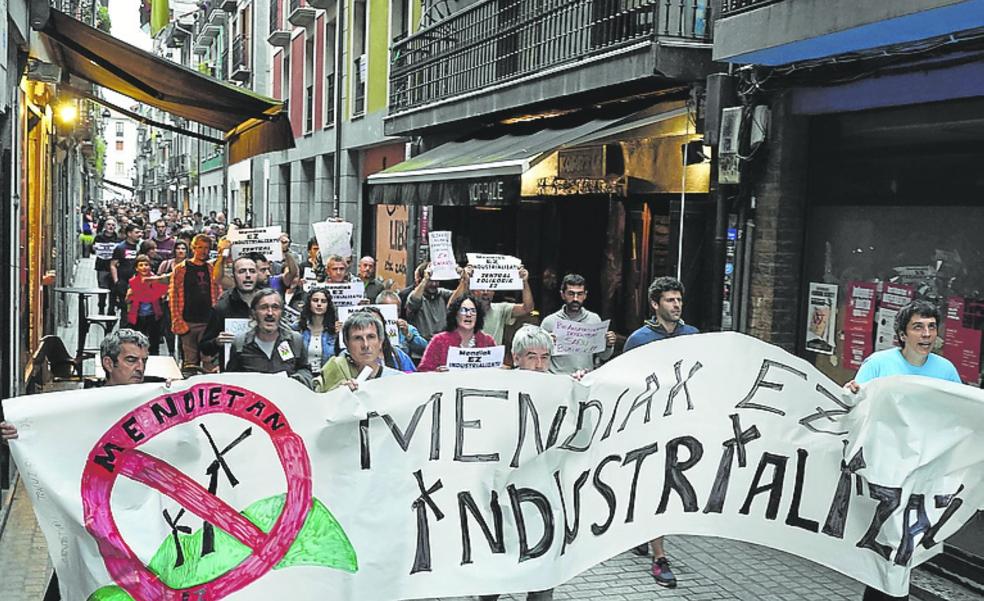 Disparidad de opiniones entre los vecinos