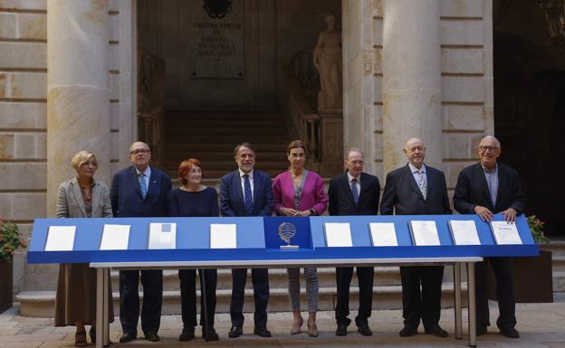 Diario de Barcelona: libros y turistas