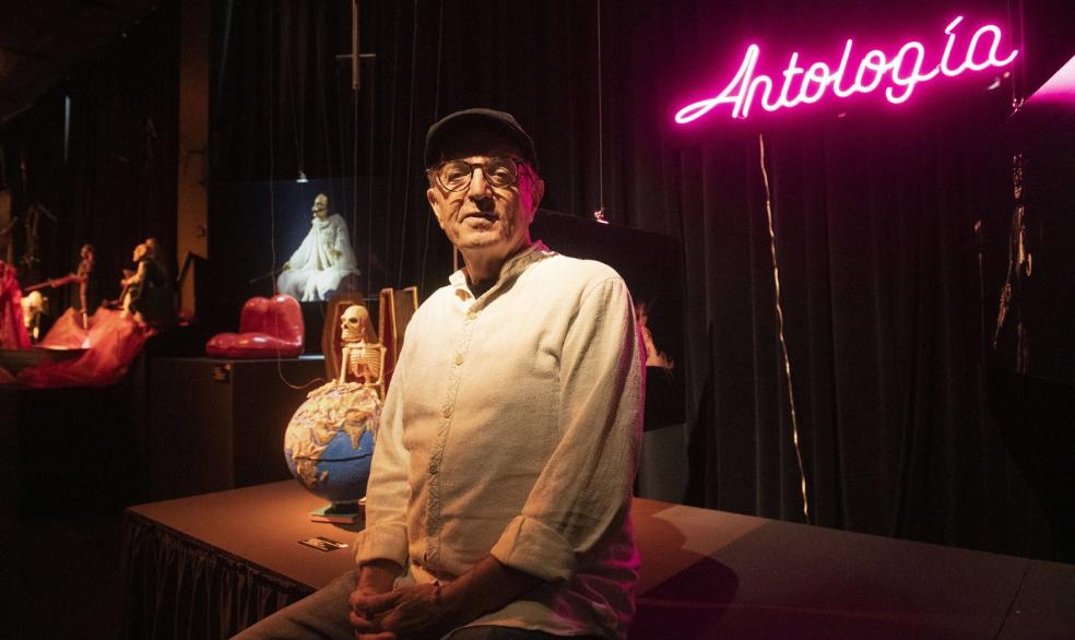 Y la vida sigue entre marionetas