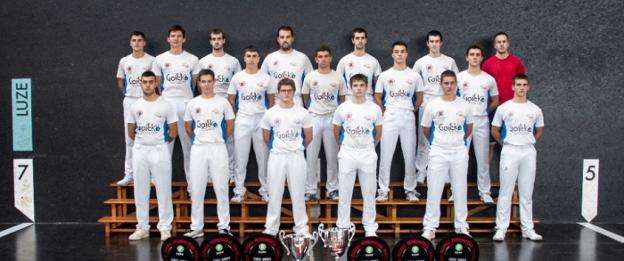 Denboraldiariari gogotsu ekin dio Oiarpek