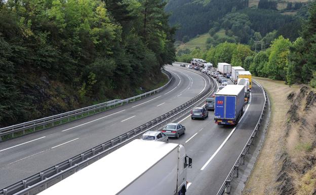El tráfico de la AP-8 a la altura de Elgoibar será desviado por bypass durante el fin de semana