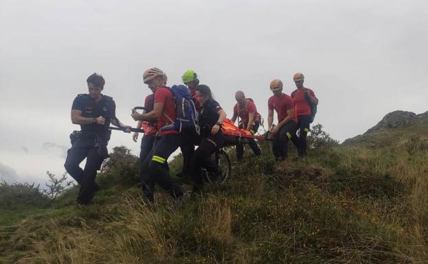 Rescatan a un excursionista francés en Aiako Harria