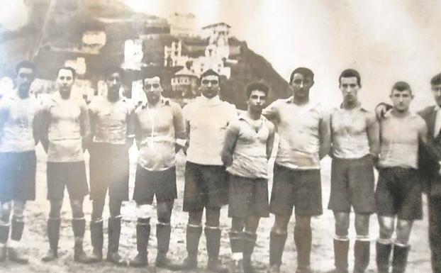 Cien años de Gure Izarra