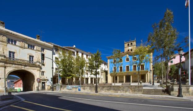 El PNV solicita congelar los impuestos