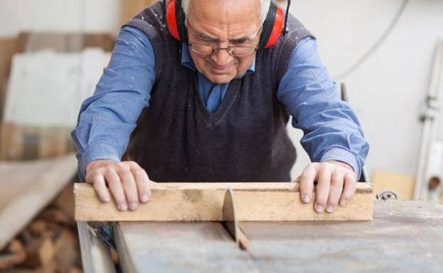 Confebask urge una política de atracción de inmigrantes ante la falta de personal