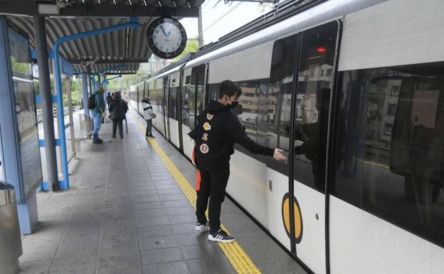Euskadi analiza la fórmula para ampliar el descuento del 50% en el transporte público en 2023