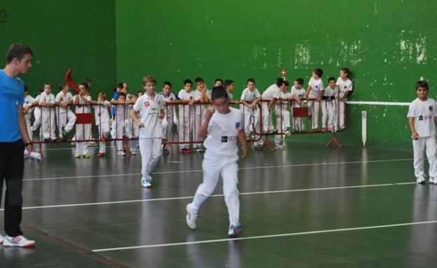 Festival de remonte profesional y encuentro de alumnos de pelota