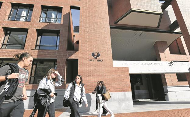 Examen pospuesto por causa justificada