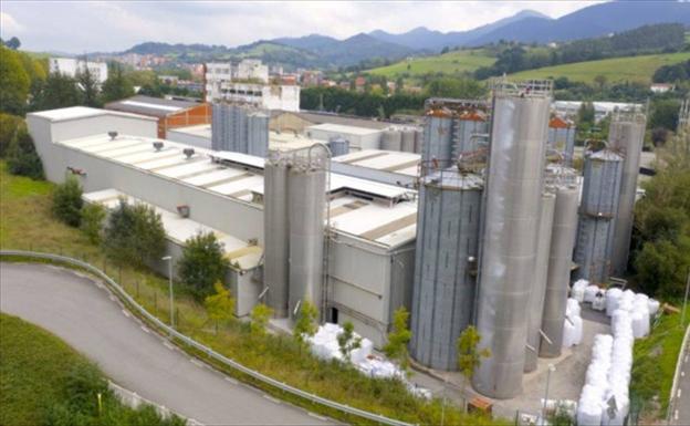 Fallece un trabajador de Ermua en Andoain tras quedar atrapado por una máquina