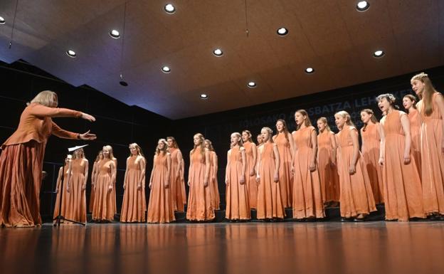 El coro Tiara de la catedral de Riga canta este miércoles en San Martín