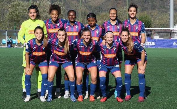 El femenino del Eibar gana 2-0 al Barcelona B, con goles de Kenni y Carla