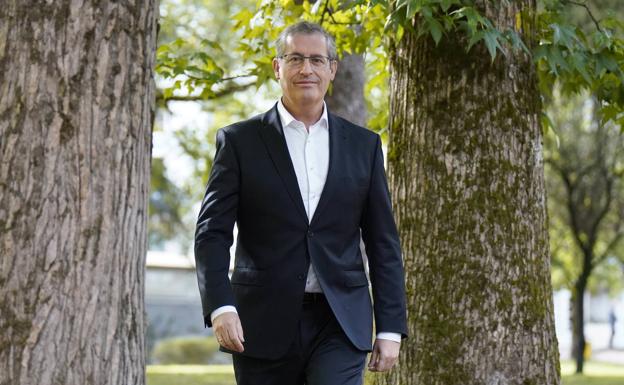 «Gobernar en coalición me ha ayudado a comprender la pluralidad de Gipuzkoa»