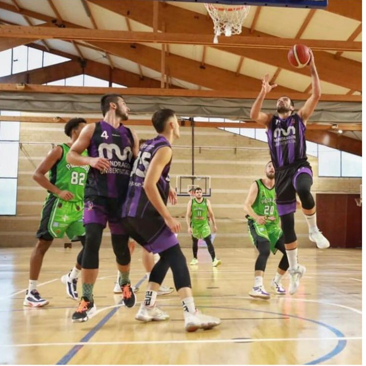 El Mondragon Unibertsitatea no pudo en Iturripe con el líder de EBA, el LBC Cocinas.com de Logroño, 64-73.