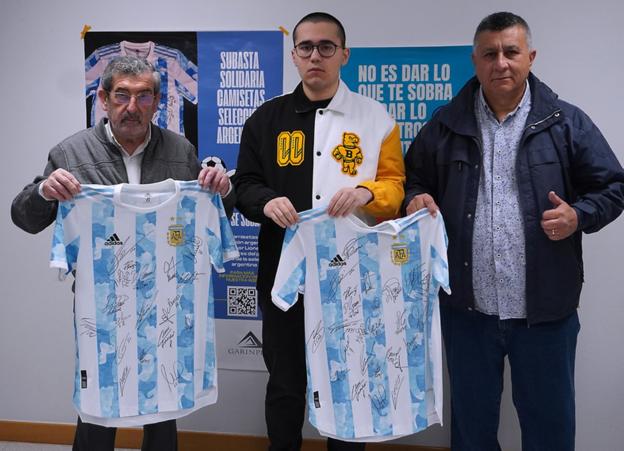 Subasta solidaria de camisetas firmadas por Messi contra la Distrofia Muscular de Duchenne