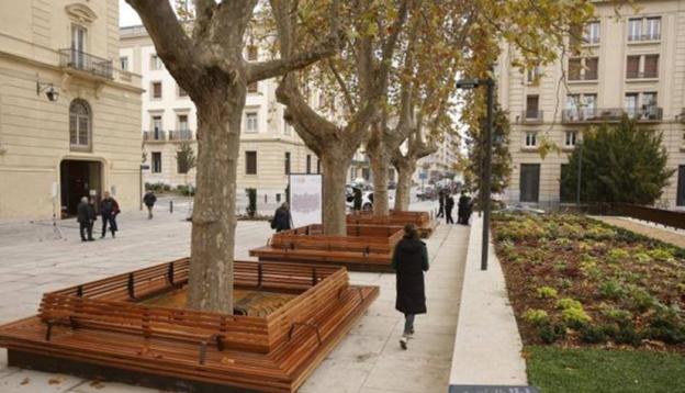 Vitoria estrena la Plaza de la Memoria