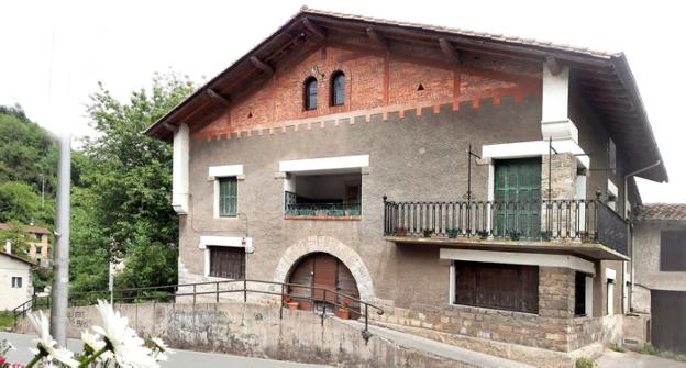 El Ayuntamiento de Anoeta va a comprar Modestoenea