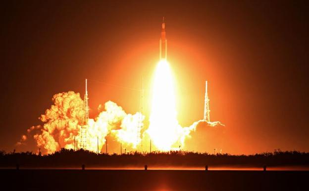 Artemisa 1 ya vuela hacia la Luna