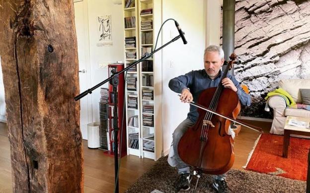 Acordes intimistas en 'Bizi musika'