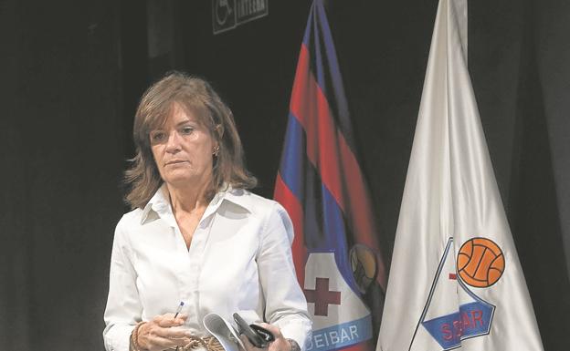 La renovación del Consejo y su reducción de sillas centran el debate de la Junta